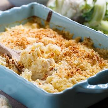 Creamed Cauliflower with Herbed Crumb Topping